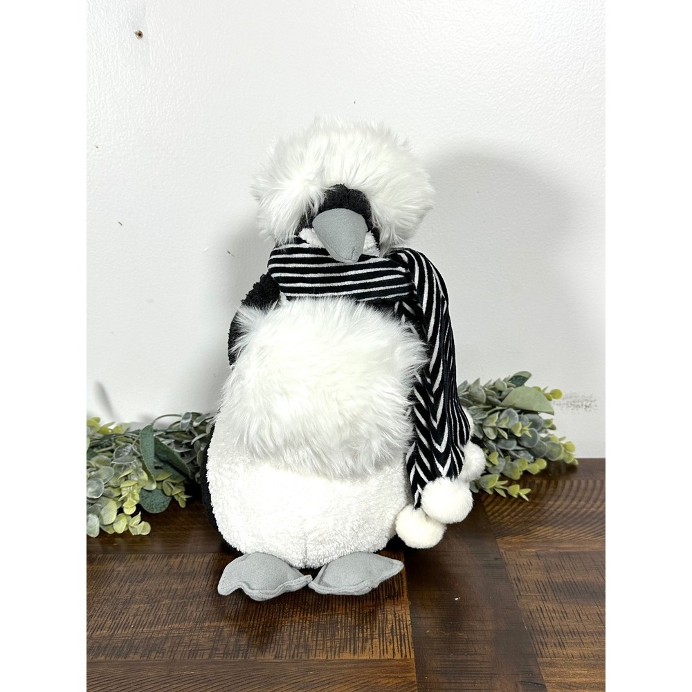 NWT vtg 12" Olga Penguin Bath‎ & Body Works stuffed animal holiday black white